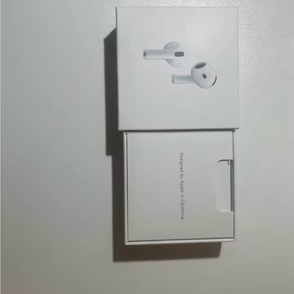 Apple AirPods with White Charging Case